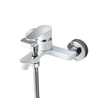 Robinet de umplere a căzii de baie